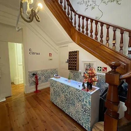 Homestay Double With Shared Bathroom Lisbon